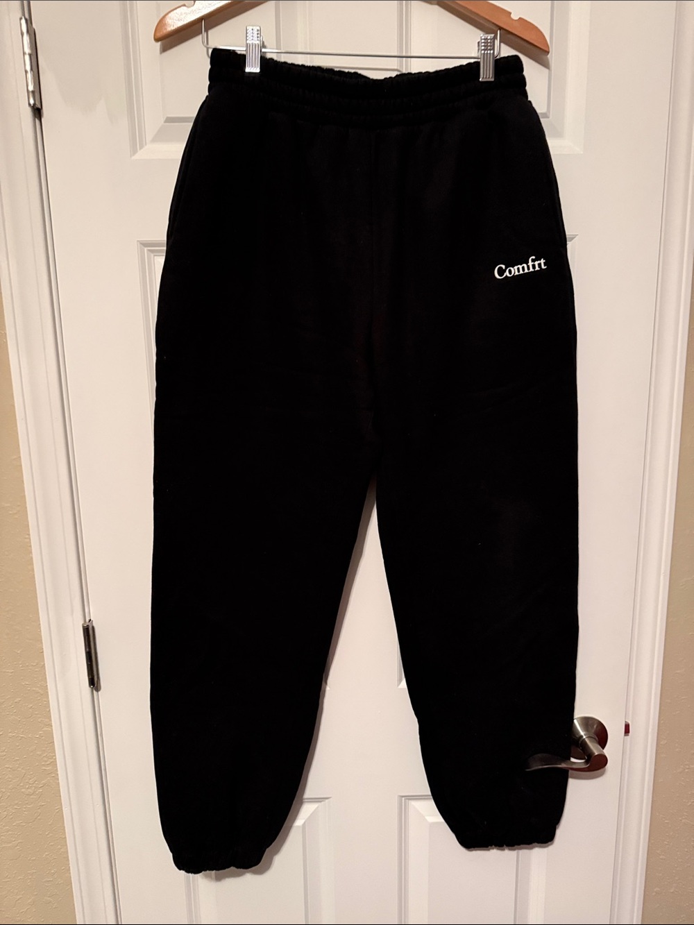 Comfrt Black Fleece Jogger